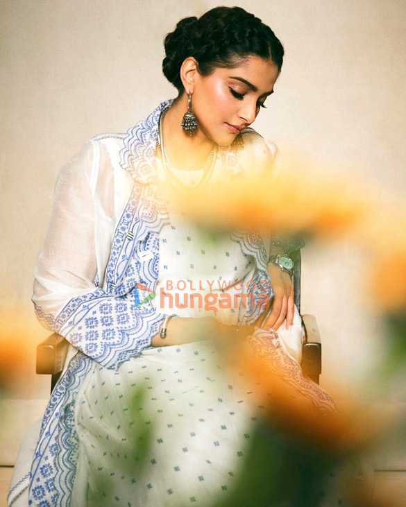 sonam kapoor ahuja 28