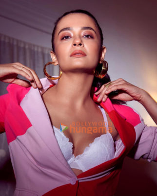 Surveen Chawla