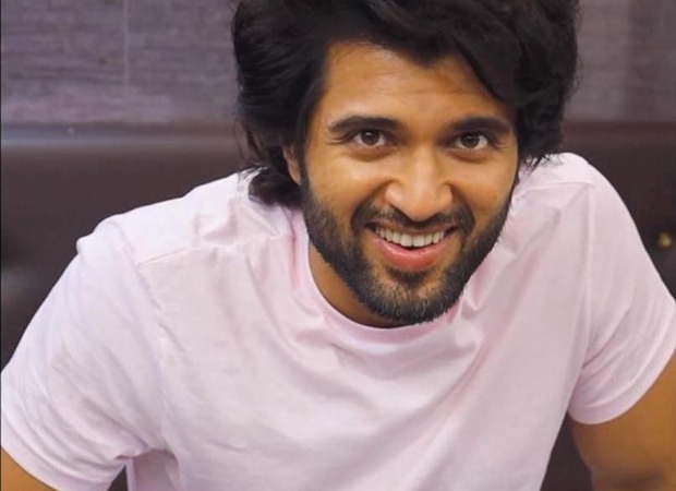 Vijay Deverakonda gives a sneak peek into his fans' experience during Deverasanta trip to Manali; watch