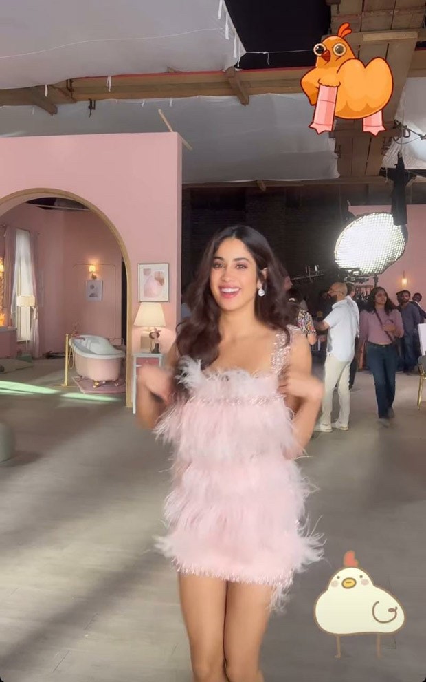 You'll laugh out loud at Janhvi Kapoor's goofy chicken dance while flaunting a lovely feather dress