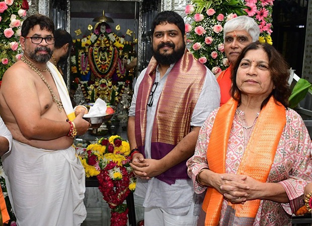 Om Raut visits Ram Mandir in Mumbai on the occasion of Ram Navami after unveiling Adipurush poster