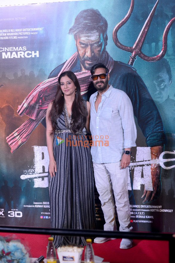 Photos: Ajay Devgn and Tabu snapped promoting Bholaa in Delhi | Parties & Events