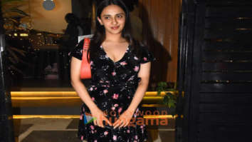 Photos: Akansha Ranjan Kapoor snapped at Mizu in Bandra