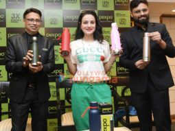 Photos: Ameesha Patel snapped launching Pexpo Vacuum Flask in New Delhi