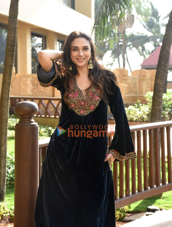 photos aparshakti khurana aditi rao hydari prosenjit chatterjee and sidhant gupta snapped promoting their show jubilee 4