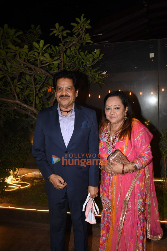 photos celebs attend anil sharmas birthday party 4
