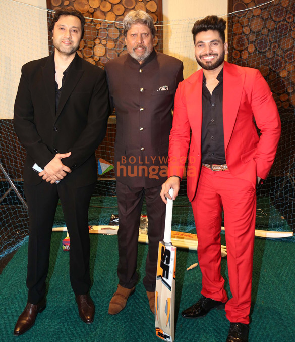 photos celebs grace kapil devs show driving with the legends launch 4