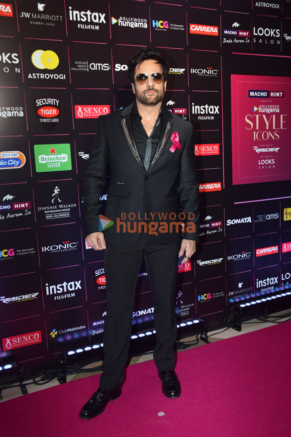photos celebs grace the red carpet of bollywood hungama style icons awards 2023 5 2