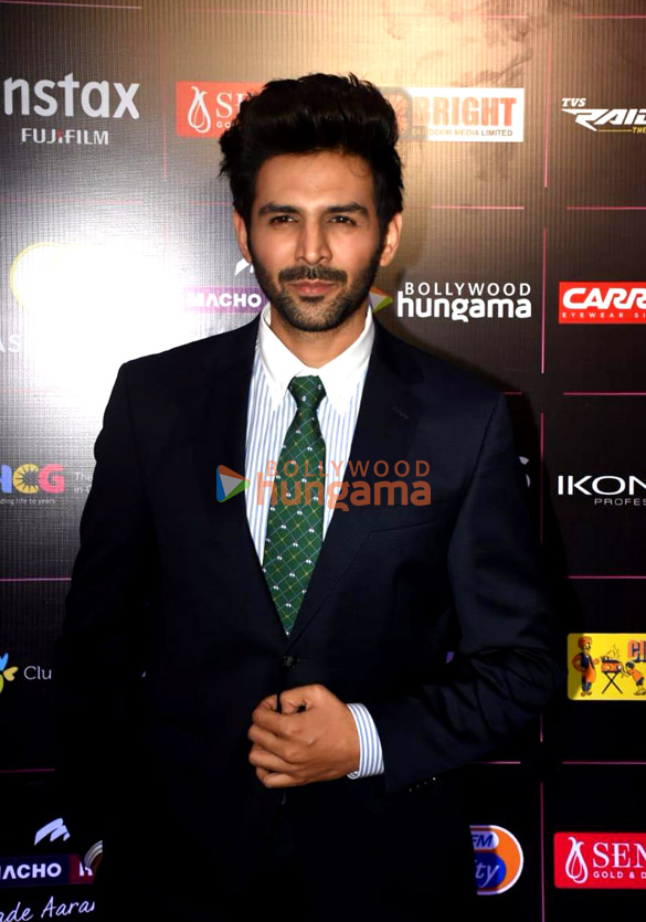 photos celebs grace the red carpet of bollywood hungama style icons awards 2023 654 1