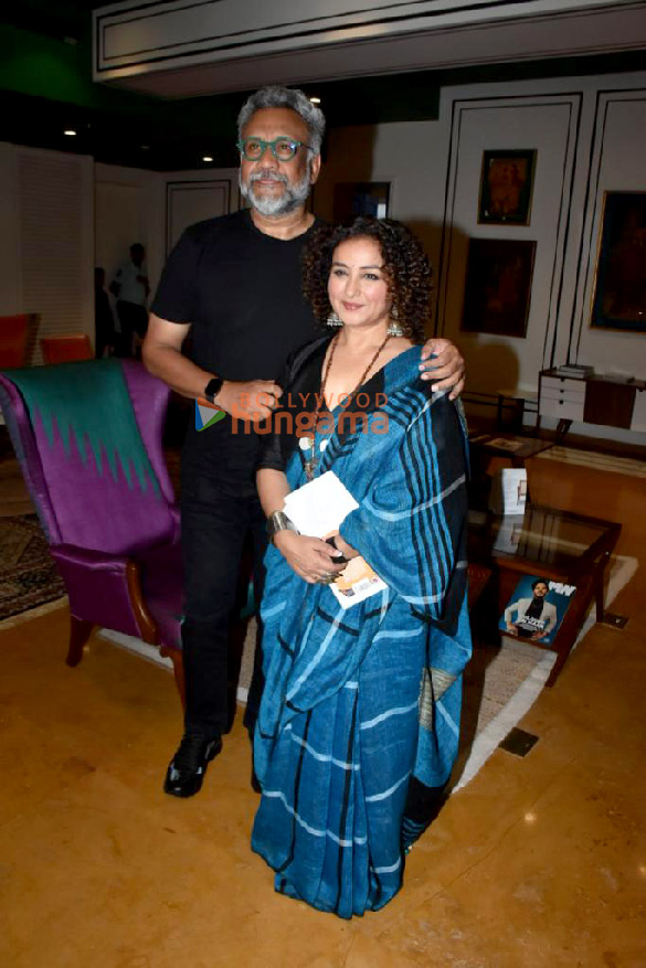 photos celebs spotted at the launch of author vani tripathi tikoos book why cant elephants be red 6