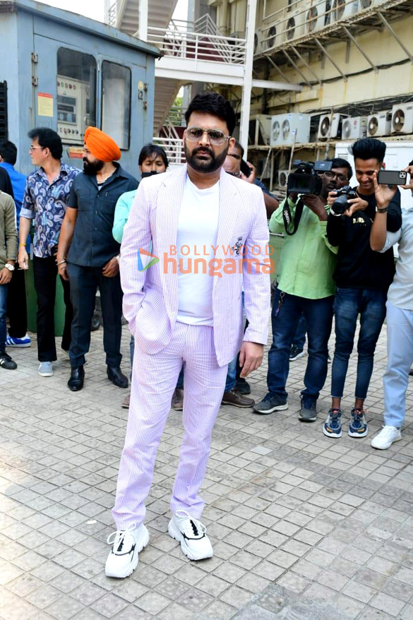 photos kapil sharma and shahana goswami snapped attending the trailer launch of the film zwigato 6