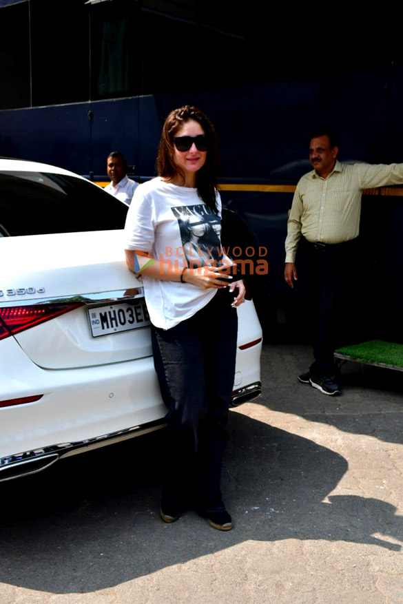 Photos: Kareena Kapoor Khan spotted at Mehboob Studios in Bandra