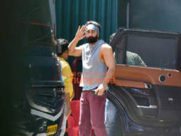 Photos: Ranbir Kapoor spotted in Juhu