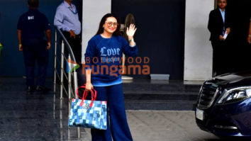 Photos: Rani Mukerji and Karan Johar spotted at Kalina airport