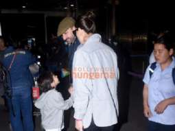 Photos: Saif Ali Khan, Kareena Kapoor Khan and others snapped at the airport