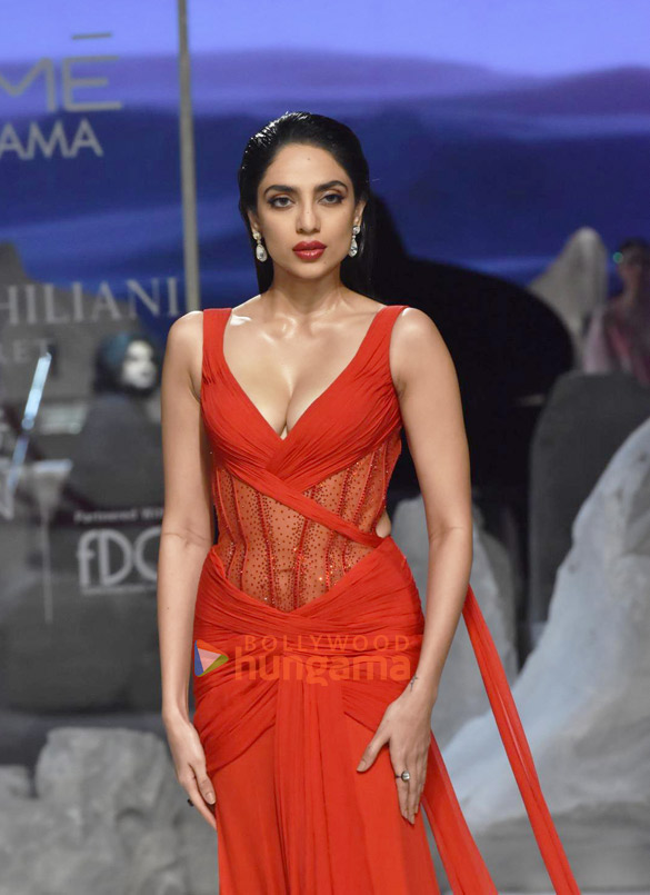 Divas on the ramp: Bollywood celebs shine at Lakme Fashion Week 2023 : The  Tribune India