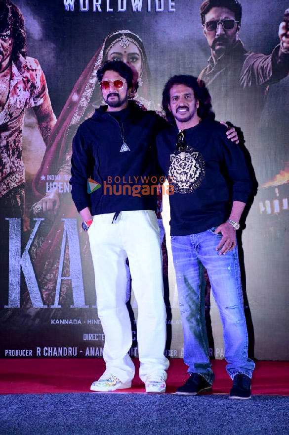 photos underworld ka kabzaa stars upendra shriya saran and kichcha sudeepa with producer anand pandit attend a press conference 4
