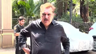 RIP Satish Kaushik Raza Murad reaches the late actor’s residence