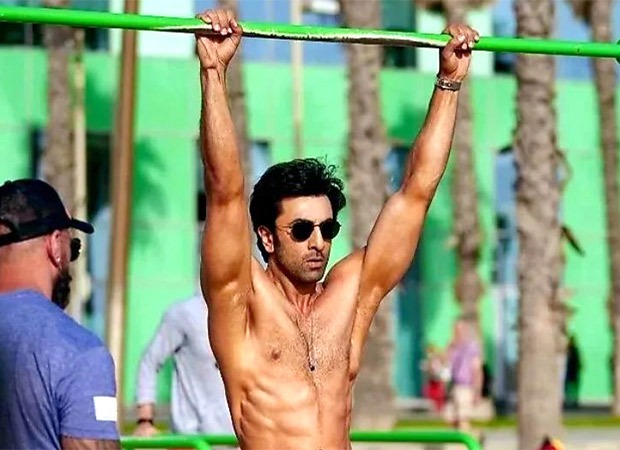 Shirtless Ranbir Kapoor flexing his ripped abs will leave you excited for his Animal look
