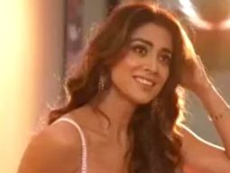 Can’t take our eyes off Shriya Saran’s beautiful outfit