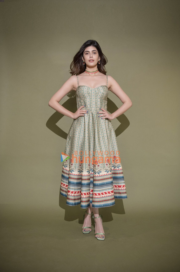 sanjana sanghi 1 119