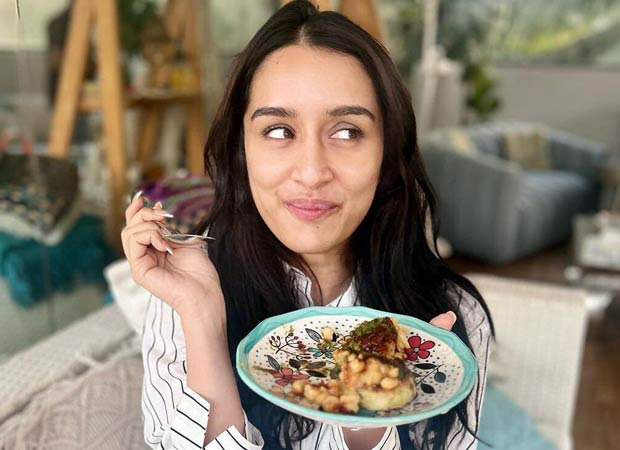 Shraddha Kapoor shares her “3 part story on Lunch Habits”