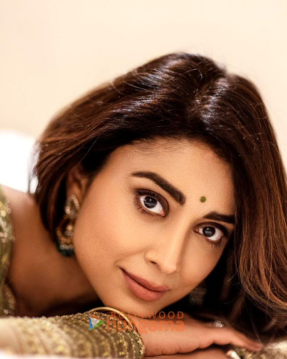 shriya saran 4 34