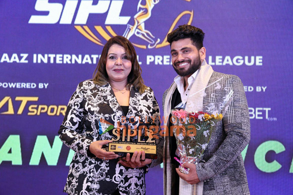 Snapped Shiv Thakare, Akanksha Puri and others at Launch of Naghma Khan’s Shaaz International Premiere League – Season 1 (3)