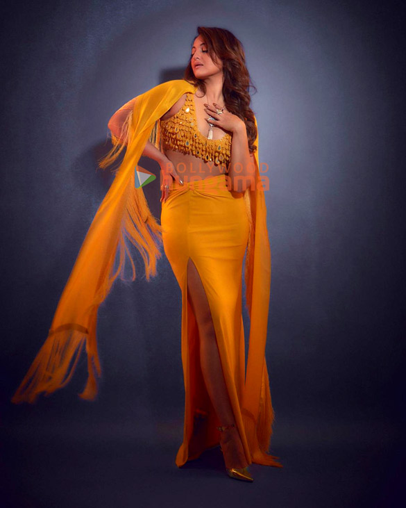 sonakshi sinha 5 40