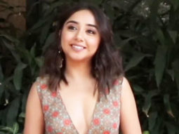 Uff! Prajakta Koli’s dreamy eyes are making us go crazy