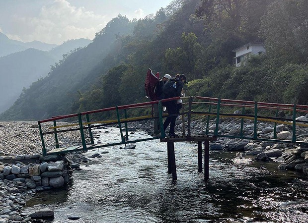 Virat Kohli gives sneak peek into his Uttarakhand trip with Anushka Sharma and daughter Vamika; see picture