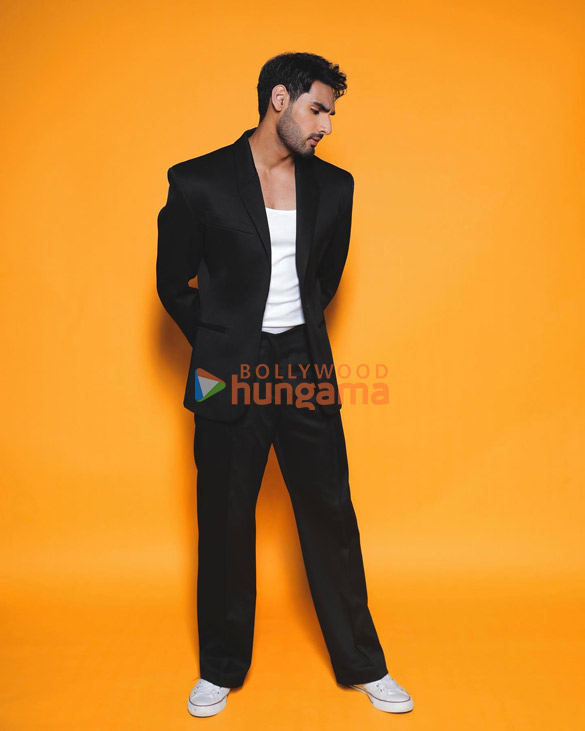 Ahan Shetty Photos, Images, HD Wallpapers, Ahan Shetty HD Images ...