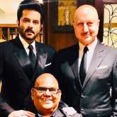 Anil Kapoor breaks down at the Anupam Kher hosted Satish Kaushik birth anniversary event; watch
