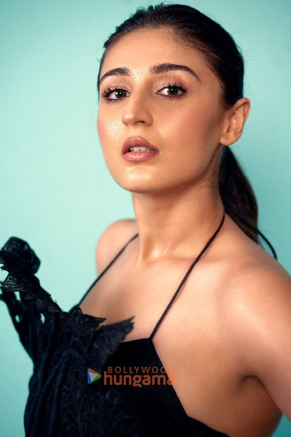 dhvani bhanushali 4