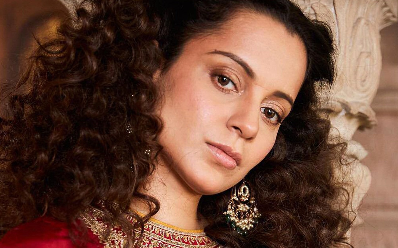 Kangana Ranaut Shares A Throwback Picture With Anurag Basu Says, “I Was ...