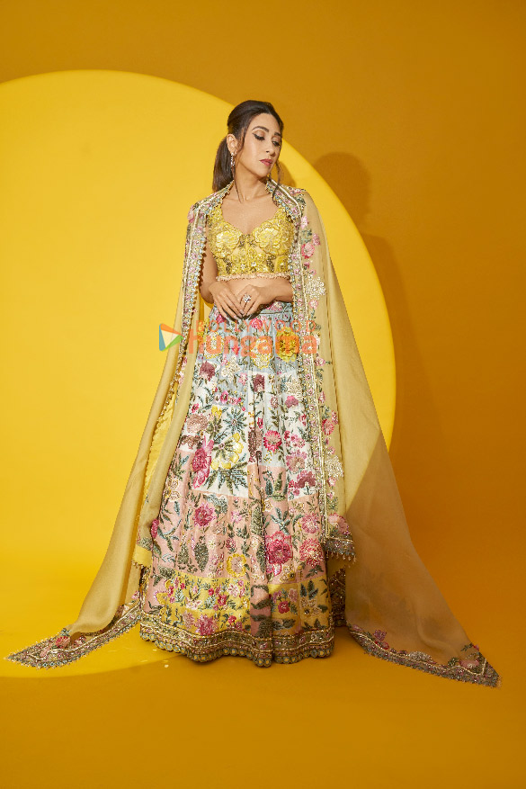 Karisma Kapoor Photos, Images, HD Wallpapers, Karisma Kapoor HD Images