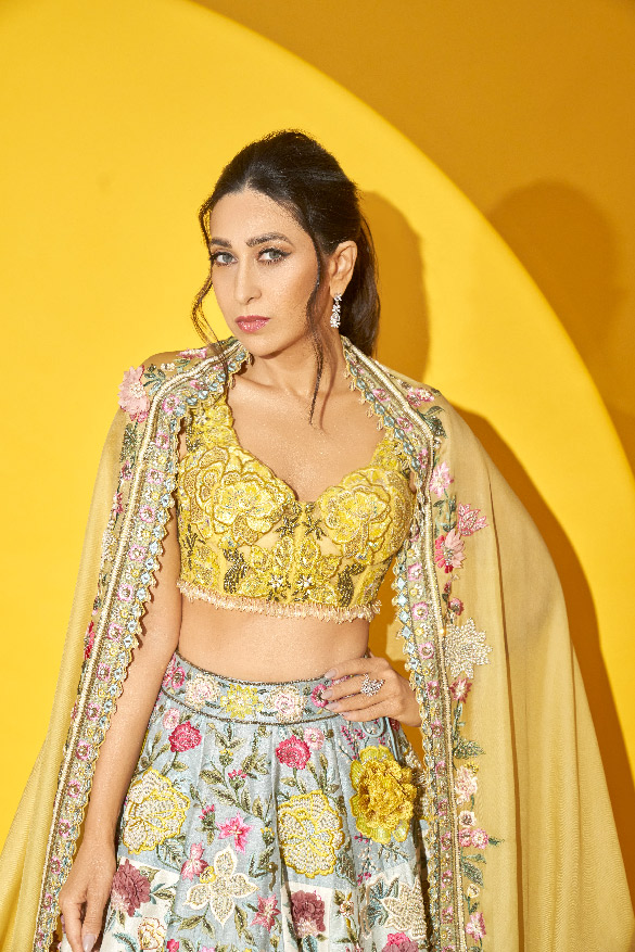 Karishma kapoor HD wallpapers | Pxfuel