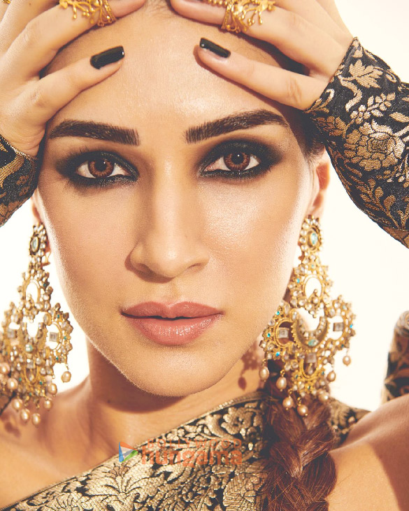 kriti sanon 2 205