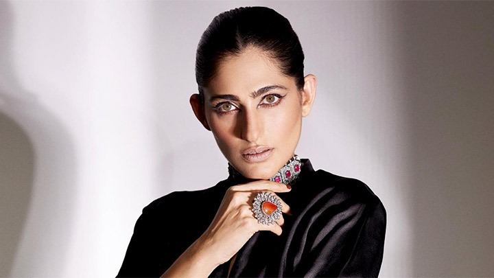 Kubbra Sait on her autobiography-‘Open Book’, Sonu Sood, hosting, & more Kubbra Sait on her autobiography-‘Open Book’, Sonu Sood, hosting, & more