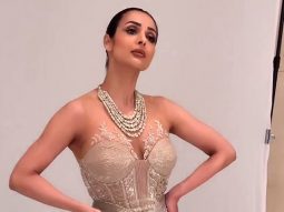 Malaika Arora nails this diamonte inspired look!