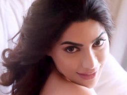 Nikki Tamboli raise temperature with this stylish black & brown outfit