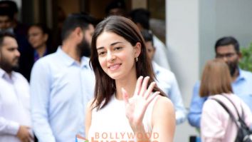 Photos: Ananya Panday, Bhumi Pednekar and Maniesh Paul snapped at Kalina airport