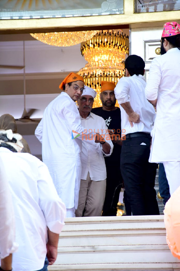 photos celebs attend mukesh chhabras mother kamala chhabras prayer meet 4 2
