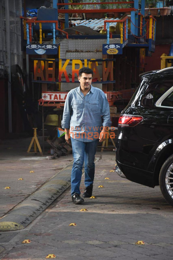 photos celebs grace satish kaushiks 67th birth anniversary 008 12