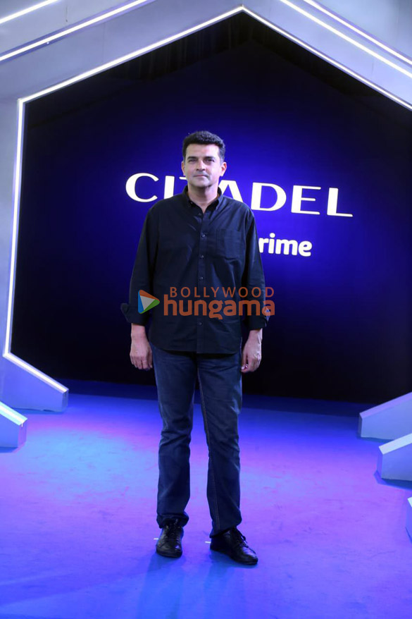 photos celebs grace the premiere of citadel1 5