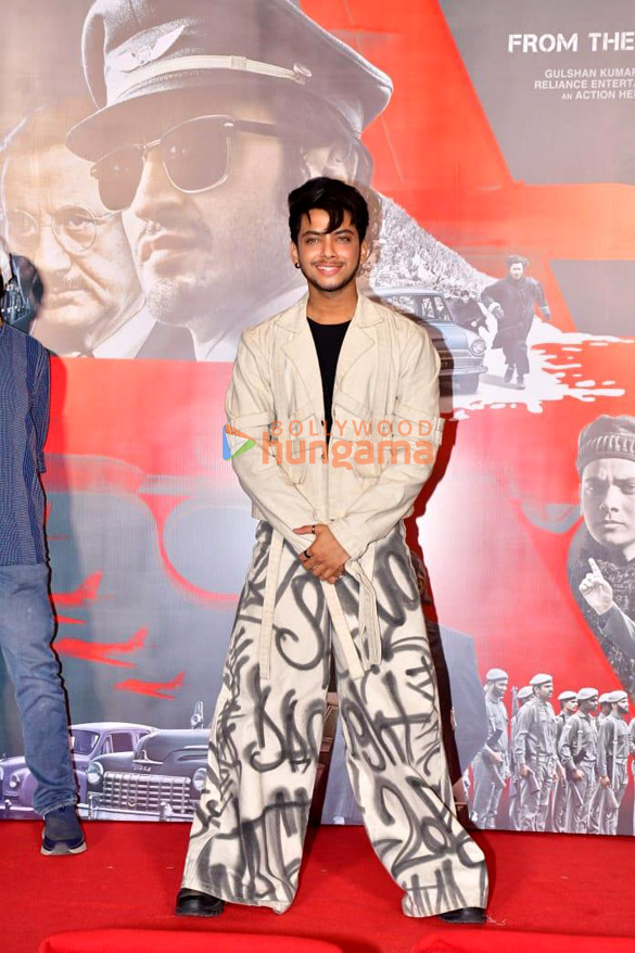 photos celebs grace the trailer launch of ib 71 4
