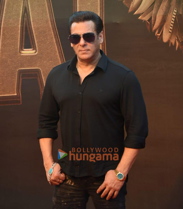 photos celebs grace the trailer launch of kisi ka bhai kisi ki jaan more 4