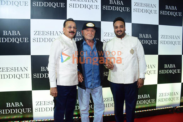 photos celebs snapped at baba siddiques iftaar party6 13
