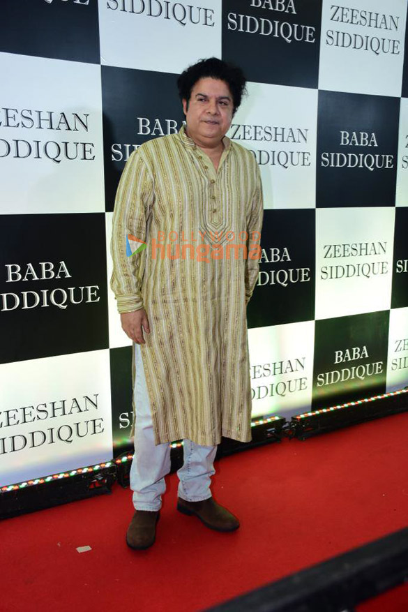 photos celebs snapped at baba siddiques iftaar party6 2