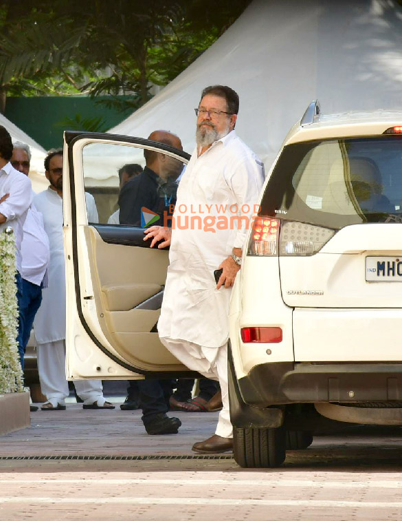 photos celebs snapped at pamela chopras prayer meet 10